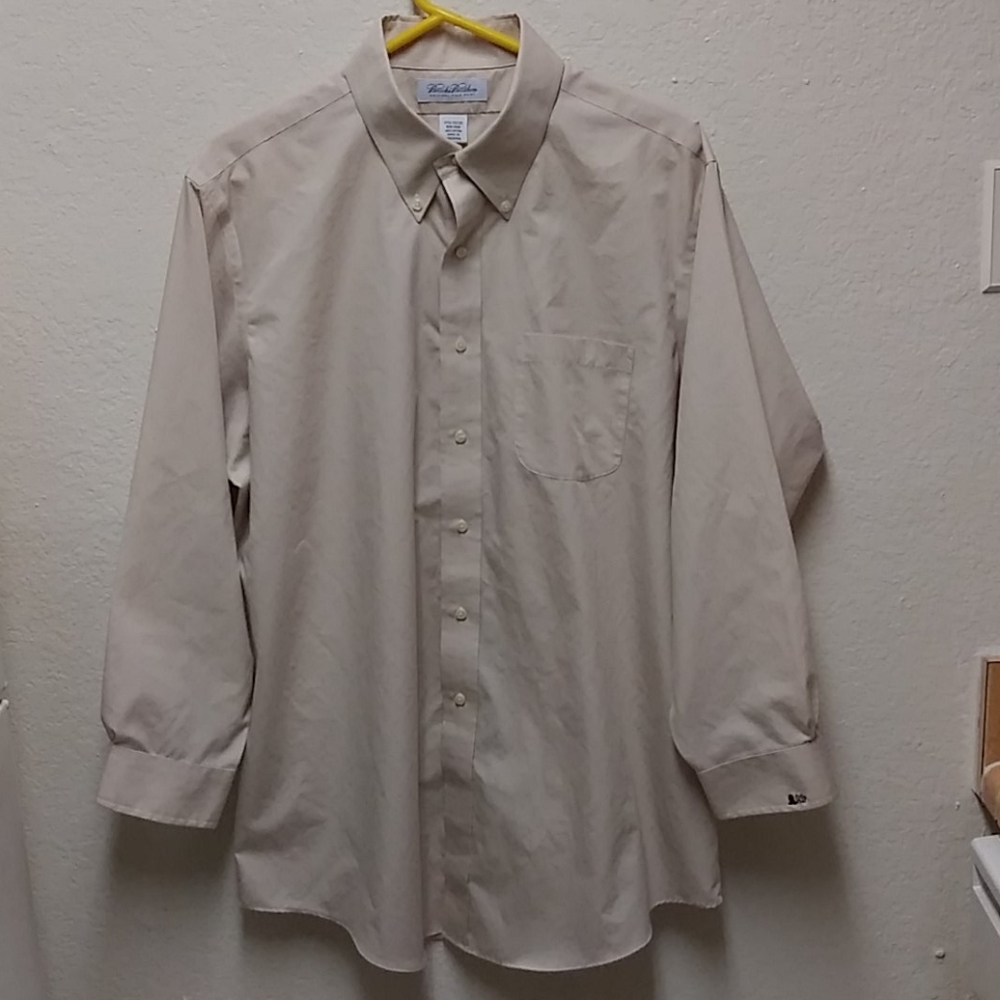Brooks Brothers 17.5 32/33 Non Iron Dress Shirt